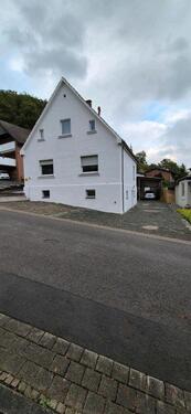 Foto - Modernisiertes Einfamilienhaus mit Einliegerbereich in Vlotho