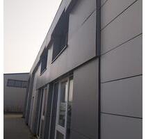 Beheizte Halle in Bad Segeberg - 1.200,00&nbsp;EUR Kaltmiete, ca.&nbsp; 120,00&nbsp;m&sup2; in Bad Segeberg (PLZ: 23795)