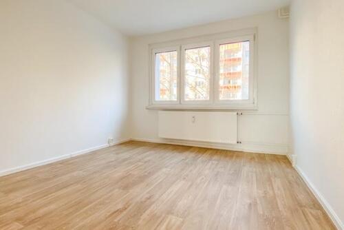 Foto - 3 Zimmer Erdgeschoßwohnung zur Miete in Chemnitz