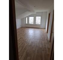 freundliche & helle 2-Zimmer Dachgeschosswohnung - Hemer