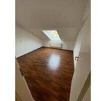 Moderne 3-Zimmer-Dachgeschosswohnung in Heilbronn zu vermieten!