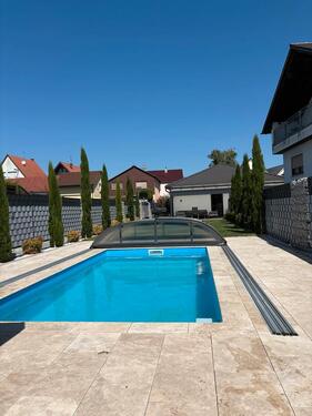 Foto - Neuwertiger Bungalow - 800.000,00 EUR Kaufpreis, ca.  150,00 m²