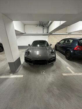 Foto - Tiefgaragenstellplatz zu vermieten