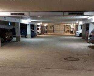 Tiefgaragenstellplatz zu vermieten – Falkenstraße 20, 28195 Bremen