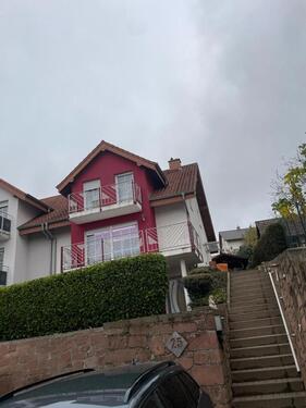 Foto - Attraktive Doppelhaushälfte mit Einliegerwohnung, Garten und Gart