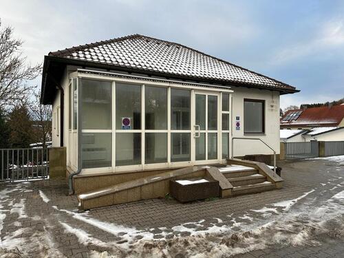 Foto - Zimmer in Wildenberg praktische Wohnlösung für Berufstätige in ruhiger Nachbarschaft