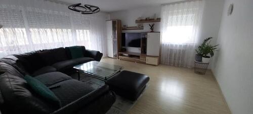 Foto - Wunderschöne 4 Zimmer Wohnung in Gunzenhausen zu vermieten