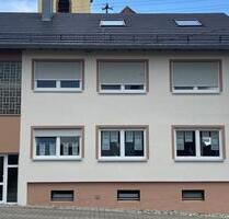 Großzügige, helle 6 Zimmer Wonung zu vermieten - 2 Etagen - 130qm - Unterschneidheim