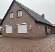 Familientraum mit Kamin, Terrasse & Pool – ruhige Lage - Bockhorn