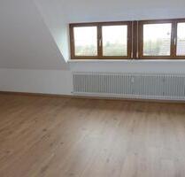 3-Zi DG 82,5 qm in 2 FMH an NR - 950,00&nbsp;EUR Kaltmiete, ca.&nbsp; 82,50&nbsp;m&sup2; in Leonberg (PLZ: 71229)