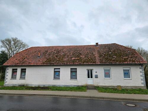 Foto - Wohnhaus in ruhiger Ortsrandlage