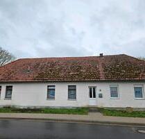 Wohnhaus in ruhiger Ortsrandlage - Menteroda