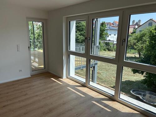 Foto - Exklusive 4-Zimmer-Wohnung, Erstbezug nach energieeffizienter Sanierung (KfW-Standard)