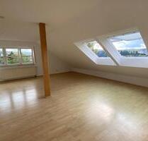 Zentrale - helle Dachgeschosswohnung - Arnsberg Obereimer