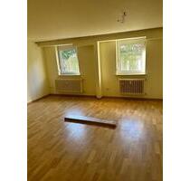 2 ZKB-Wohnung ab 01.03.2026 – Uninähe - Homburg