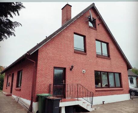 Foto - Charmantes 2-Familienhaus - 8 Zimmer in iydillscher Lage 1650qm