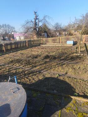 Foto - Schöner Garten ab zu geben - 2.000,00&nbsp;EUR Kaltmiete, ca.&nbsp; 0,00&nbsp;m&sup2;