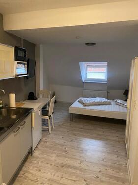 Foto - 1 Zimmer Dachgeschoßwohnung zur Miete in Hameln