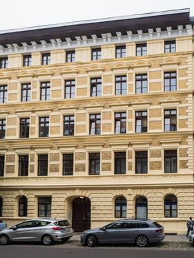 Foto - Zentrumsnahe sanierte 2- Zimmer Wohnung mit neuer Küche & Balkon