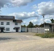 Zweifamilienhaus mit Einliegerwohnung, Gr0ßer Garten - Bad Nauheim