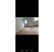 3 Zimmer Wohnung Langerwehe mit Balkon und seperaten Wohneinheit - Stolberg (Rhld.) Gressenich