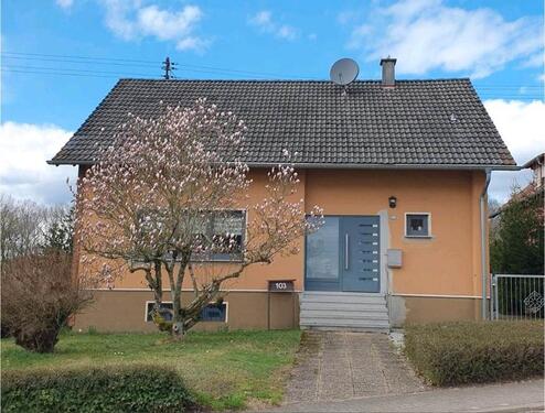 Foto - Freistehendes Einfamilienhaus in 66265 Heusweiler