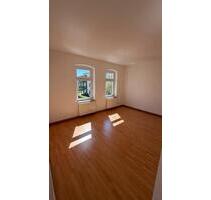 2-Raum Wohnung - 600,00&nbsp;EUR Kaltmiete, ca.&nbsp; 61,00&nbsp;m&sup2; in Wilsdruff (PLZ: 01723)