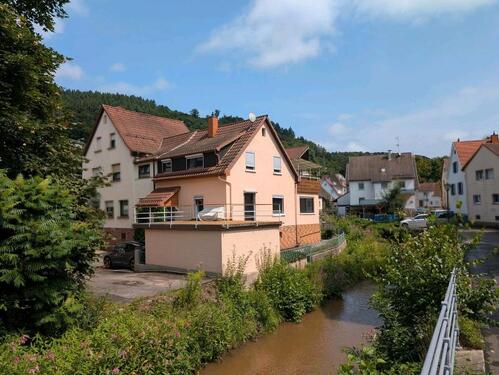Foto - Gepflegtes Einfamilienhaus direkt am Seebach
