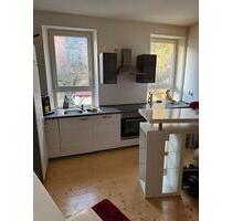 Schöne 2ZKB Wohnung mit Einbauküche - Pirmasens