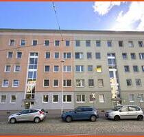 Einziehen und wohlfühlen! - 4 Zimmer für Ihre Familie direkt im Zentrum Geras!