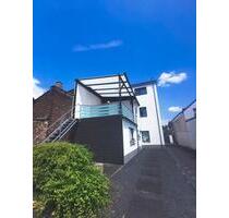 Charmante Maisonette-Wohnung mit eigenem Eingang & Terrasse Köln