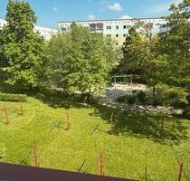 Hochwertig renovierte 3 Zimmerwohnung - Berlin Lichtenberg