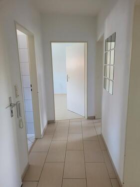 Foto - 2 Zimmer Dachgeschoßwohnung zur Miete in Ludwigshafen am Rhein