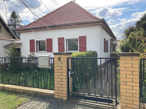 Foto - Einfamilienhaus zur Miete - 2.000,00&nbsp;EUR Kaltmiete, ca.&nbsp; 100,00&nbsp;m&sup2;
