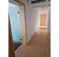Mietwohnung - 1.450,00&nbsp;EUR Kaltmiete, ca.&nbsp; 100,00&nbsp;m&sup2; in Traunreut (PLZ: 83368) St. Georgen
