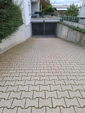 Foto - Tiefgaragenstellplatz zu vermieten