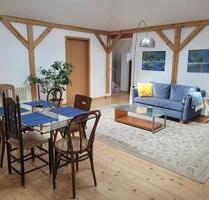 Weimar Westvorstadt: Große sonnige Ferienwohnung Balkon ab 926