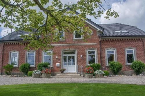 Foto - Charmante, ostseenahe Dachgeschosswohnung im gepflegten Landhaus
