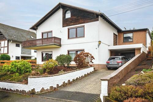 Foto - Familienhaus mit ELW und großem Garten