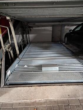 Foto - Tiefgaragenstellplatz im Paradies (Duplexparker)