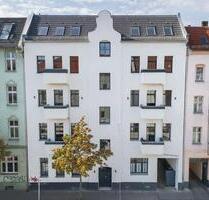 Zur Miete: Sonnige, renovierte 2 Zimmer Wohnung in Berlin