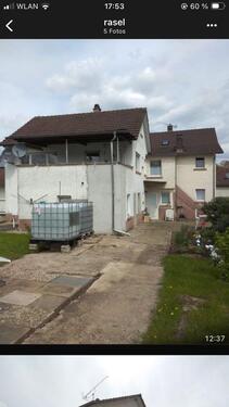 Foto - 7 Zimmer Mehrfamilienhaus, Wohnhaus in Helmstadt-Bargen