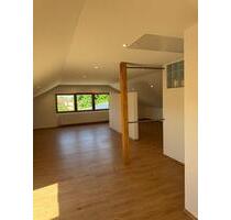 Neubau Loftwohnung im gehobenem Zustand zu verkaufen - Wiesentheid