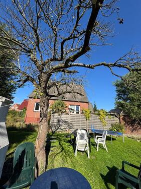 Foto - • 4-Zimmer-Haus mit großem Garten in ruhiger Lage