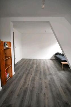 Foto - 8 Zimmer Mehrfamilienhaus, Wohnhaus in Winterlingen