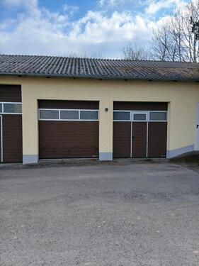 Foto - Garage für PKW zu vermieten - 70,00&nbsp;EUR Miete,