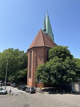Foto - Blick über die City! Coole zwei Zimmer Wohnung frei!