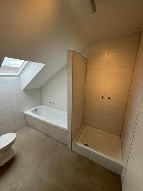 Foto - *NEUES BAD* Helle 2,5 ZKB in Mörsbach – inkl. Balkon & Garage!