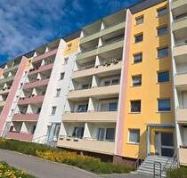 Schöne 4-Raum-Wohnung für Familien mit Dusche im Erdgeschoss. - Hohenstein-Ernstthal