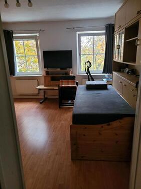 Foto - Ein WG-Zimmer in Lu zur Zwischenmiete ab sofort zu vermieten